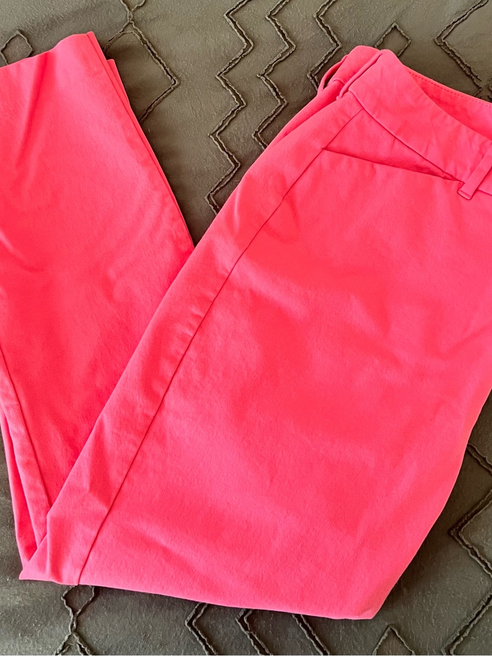 Old Navy High Rise Pixie Skinny Pants in Coral